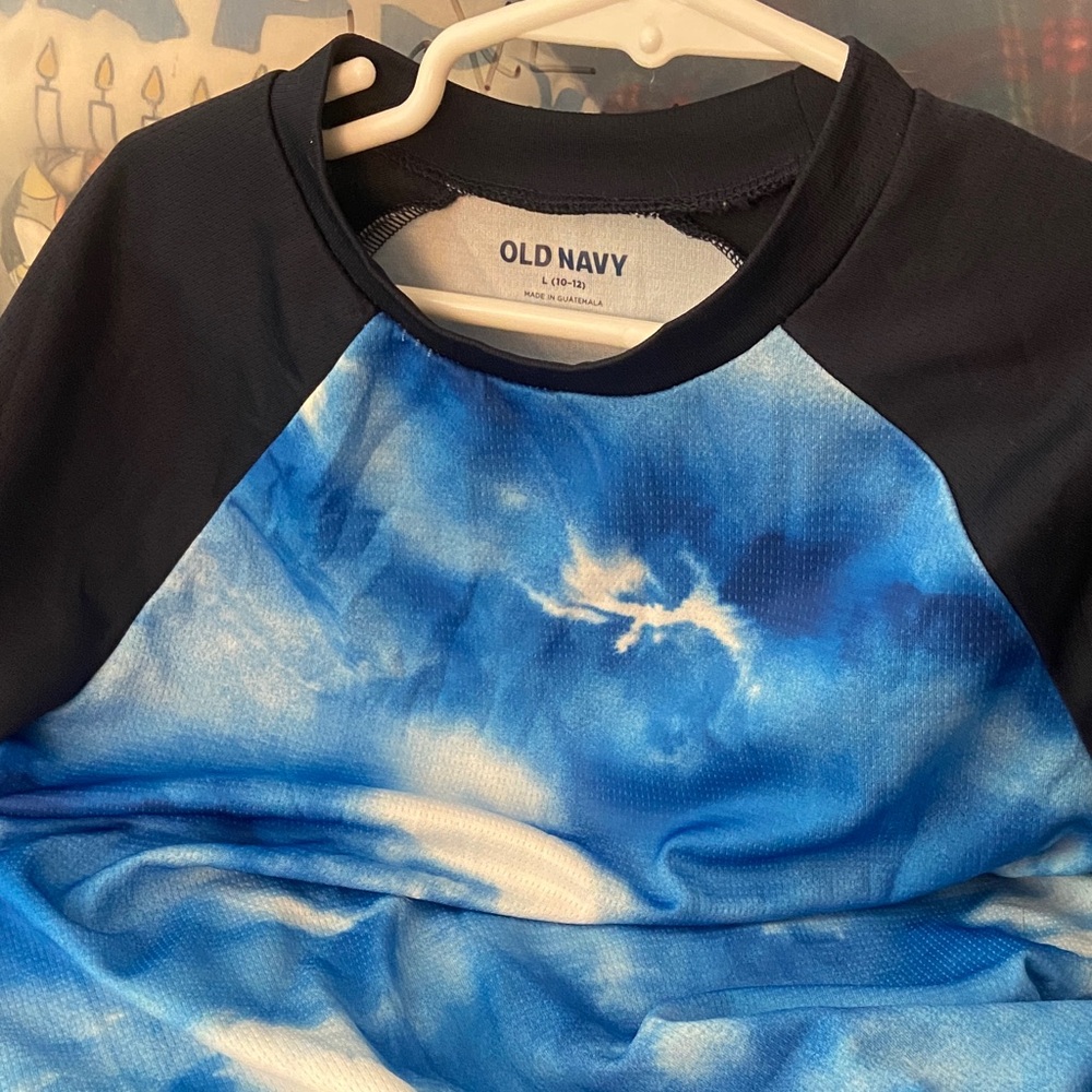 Old Navy Blue and Black Tie-Dye Raglan Swim Shirt